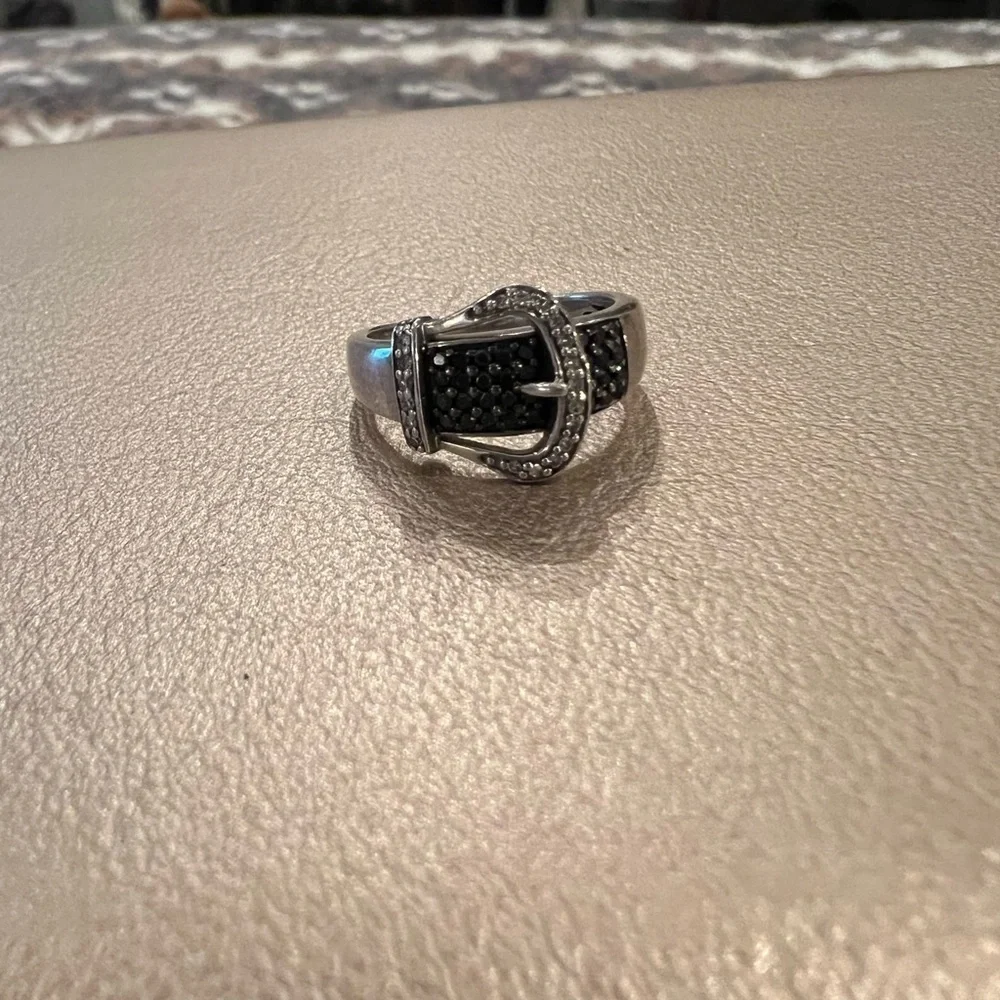 N/A ct black